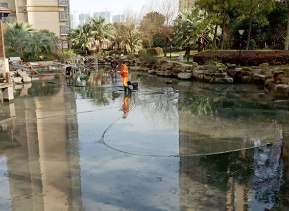 枣庄景观池淤泥清理